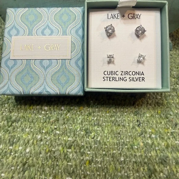 New Lake + Gray Silver Sterling Silver Cubic Zirconia Earring Set of 2 - Picture 3 of 7